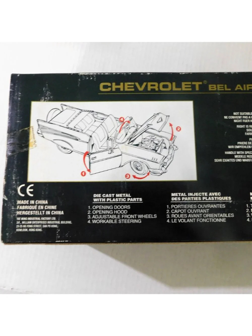 1957 Chevrolet Bel Air 1:18 Die-Cast Model Red Convertible Road Tough